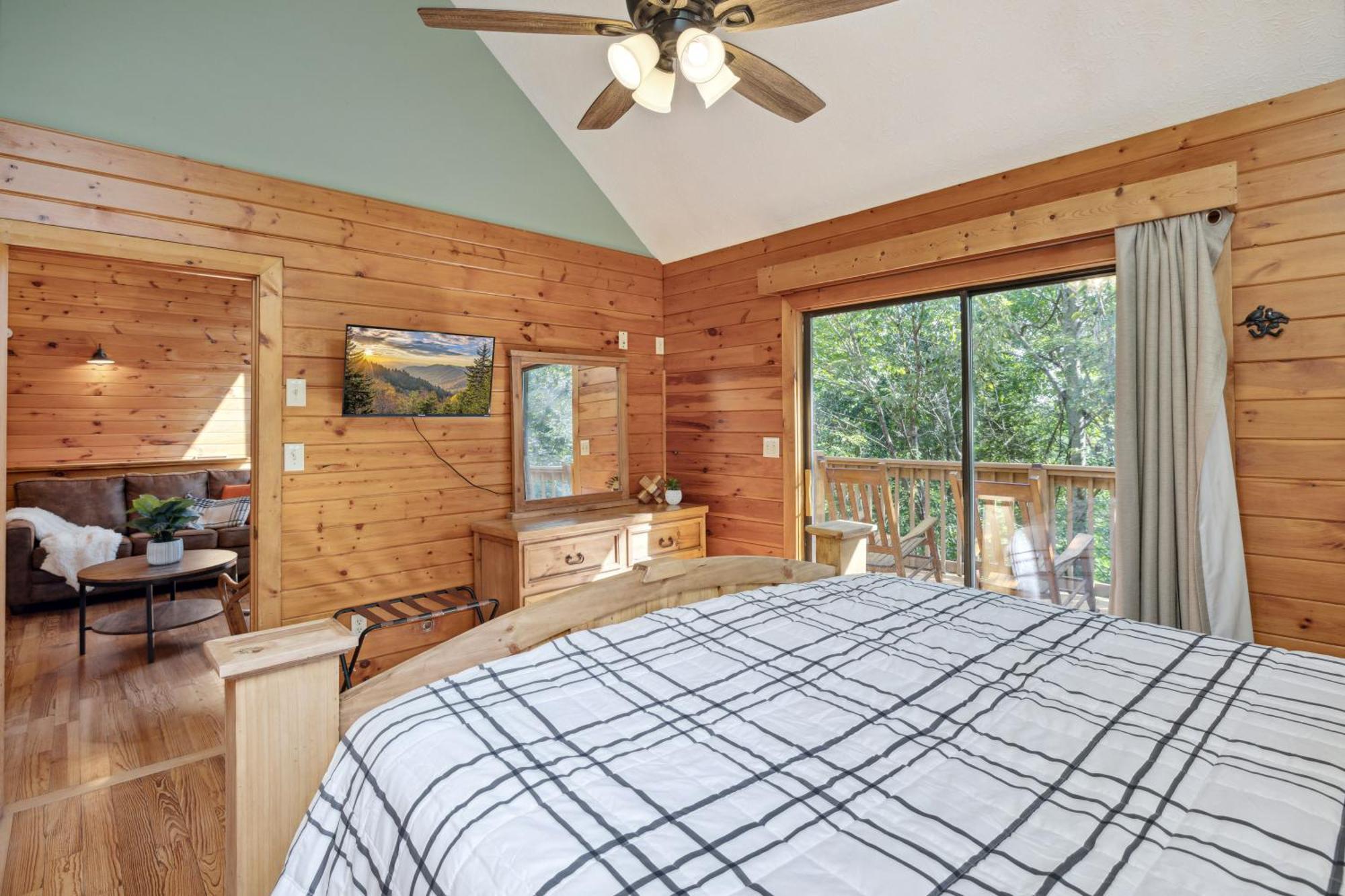 1 Min To The Parkway Spacious Cabin W 3 Suites And Extra Bedroom! Pigeon Forge Exterior photo